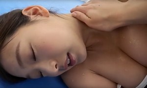 佐山彩香　エッチなボクササイズでたまらない身体を触りまくる
