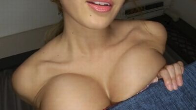 葉月あや お酒を飲んで火照ったから脱いじゃいます