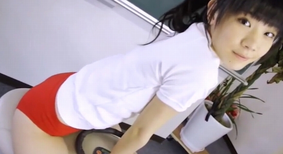 末永みゆ 体操着と白ハイソックスでロデオマシーン